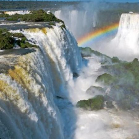 Hostel Damaris Puerto Iguazu Ngoại thất bức ảnh