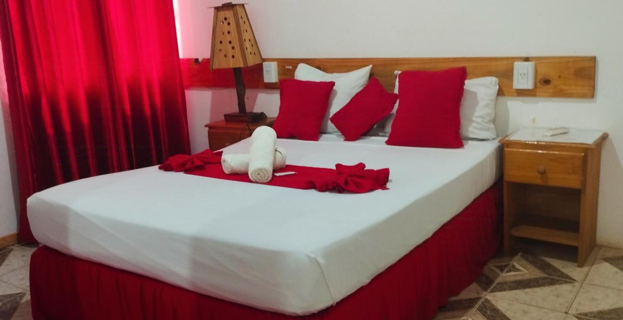 Hostel Damaris Puerto Iguazu Phòng bức ảnh